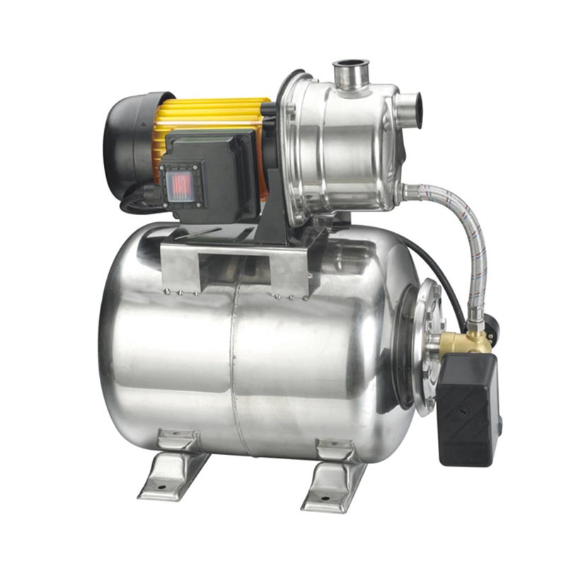 Градинска помпена станция с резервоар под налягане